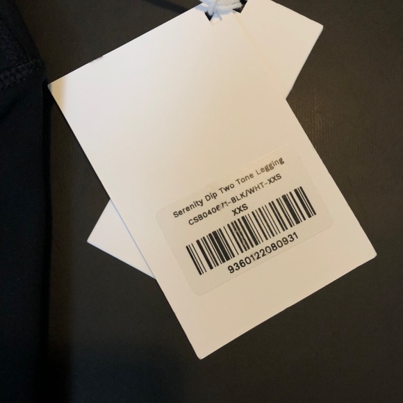 CROP SHOP BOUTIQUE SERENITY DIP TWO-TONE LEGGINGS - Picture 2 of 3